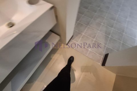 6 bedrooms Villa in Doha, Qatar No. 57817 5