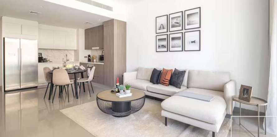 2 bedrooms Apartment in EMAAR Beachfront, UAE No. 194559