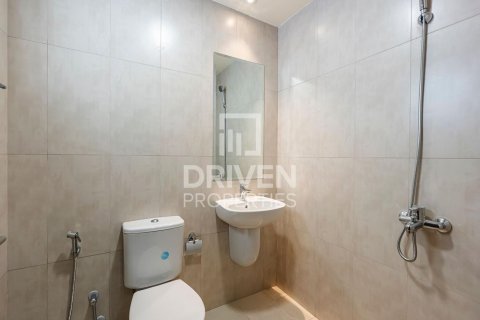 Townhouse de 4 dormitorios en District 11, UAE No. 190048 17