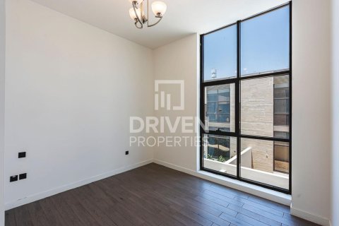 Townhouse de 4 dormitorios en District 11, UAE No. 190048 10