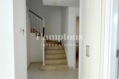 3 غرف نوم فيلا  رقم 125590 16