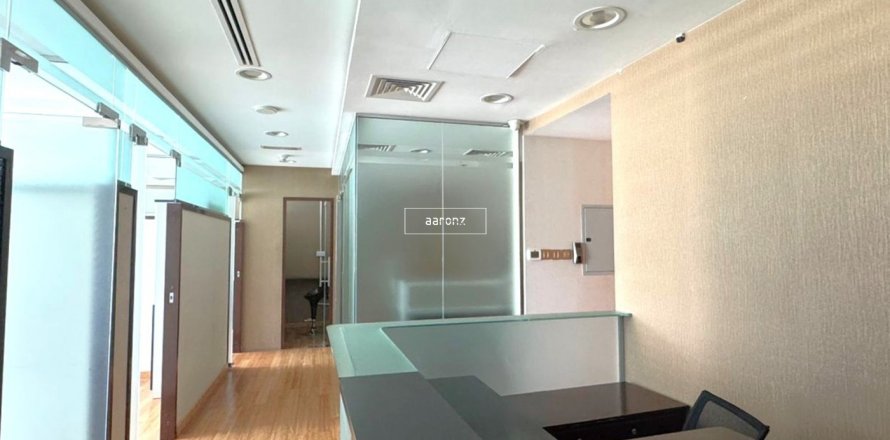 89.5m² Cafe / restaurant  No. 110138
