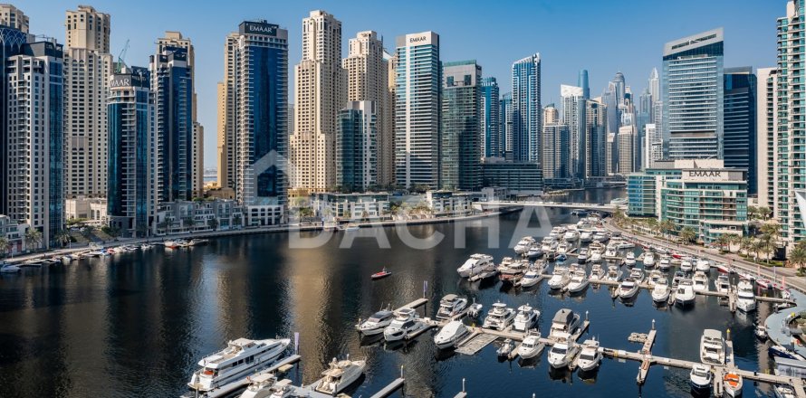 Apartment de 3 dormitorios en Dubai Marina, UAE No. 210339
