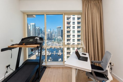 Apartment de 3 dormitorios en Dubai Marina, UAE No. 210339 25