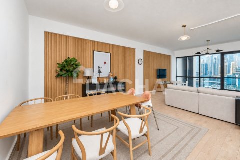 Apartment de 3 dormitorios en Dubai Marina, UAE No. 210339 8