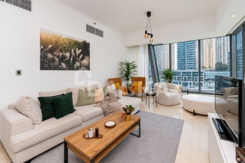 Apartment de 2 dormitorios en Silverene, UAE No. 210334 11