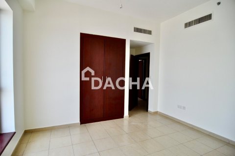 Apartment de 3 dormitorios en Rimal, UAE No. 210335 6