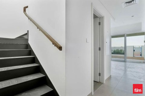 3 bedrooms Villa in Dubai, UAE No. 142801 6