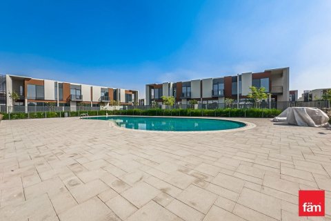 3 bedrooms Townhouse in Dubai, UAE No. 142802 25