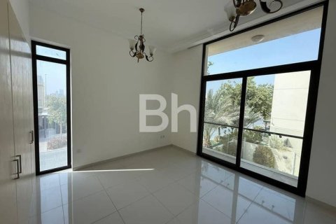 Villa de 5 dormitorios  No. 114470 21