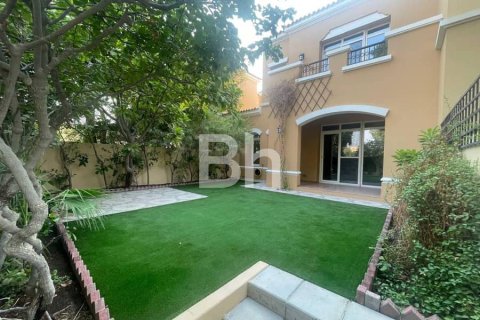 Villa de 2 dormitorios  No. 114467 2