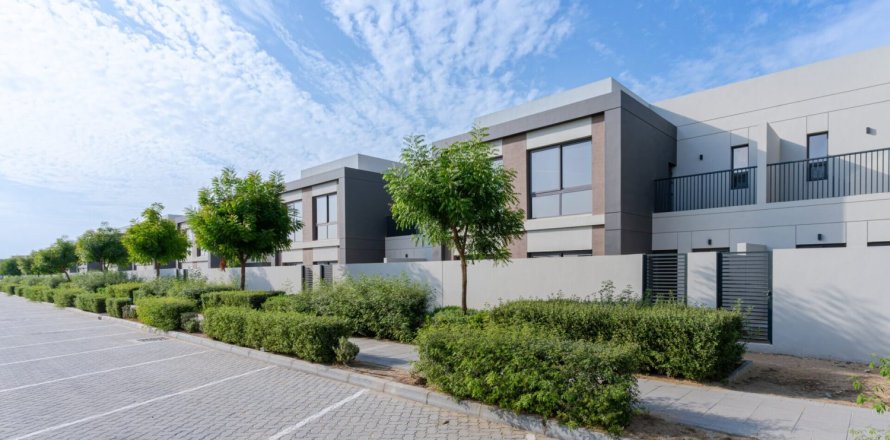 Таунхаус с 2 спальнями в The Pulse, ОАЭ №144692