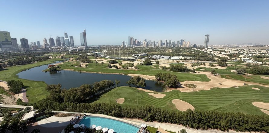 3 bedrooms Apartment in Dubai, UAE No. 183510