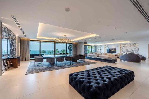 4 bedrooms Apartment in Palm Jumeirah, UAE No. 183514 8