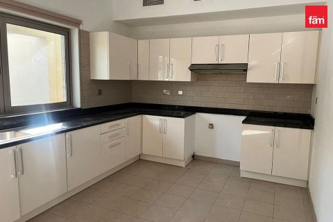 Таунхаус с 3 спальнями  №120477 3