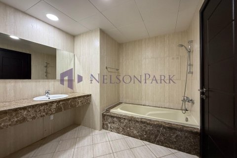 1 bedroom Apartment in Doha, Qatar No. 57801 12