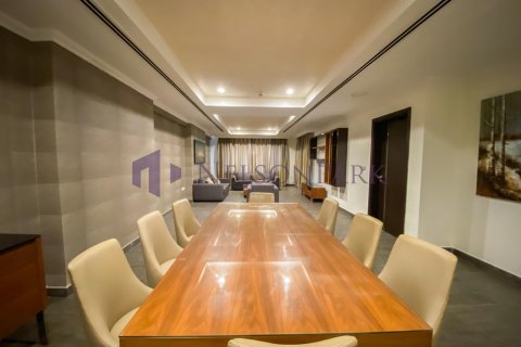 Appartement de 1 chambre à Doha, Qatar No. 57780 8