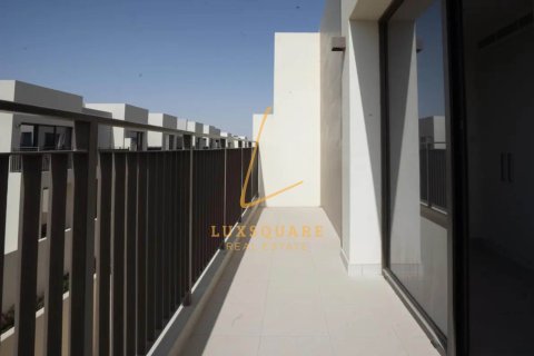 4 غرف نوم فيلا في Dubai South (Dubai World Central), الإمارات العربية المتحدة رقم 150265 11