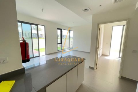Villa de 4 dormitorios en Dubai Hills Estate, UAE No. 150267 3