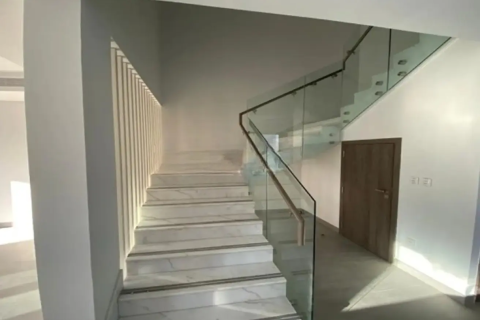 3 غرف نوم منزل ذو طابقين  رقم 124643 5