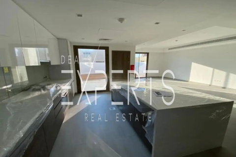 3 غرف نوم منزل ذو طابقين  رقم 124643 8