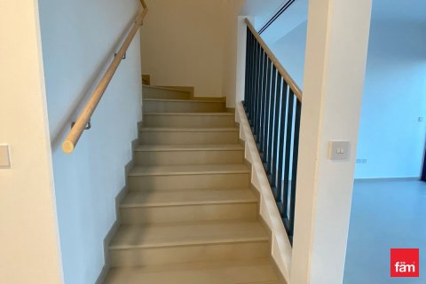 Villa de 3 dormitorios en Dubai, UAE No. 135834 5