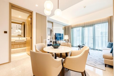 Квартира с 1 спальней в Address Harbour Point, ОАЭ №209392 7