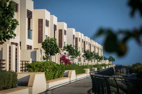 2 غرف نوم تاون هاوس في رأس الخيمة, الإمارات العربية المتحدة رقم 183812 7