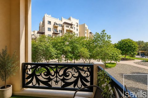 Appartement de 3 chambres à Remraam, UAE No. 201098