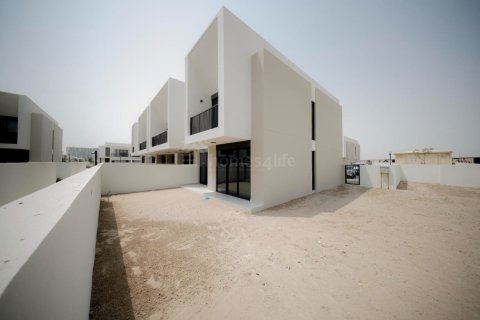 Townhouse de 4 dormitorios en Town Square, UAE No. 150593 12