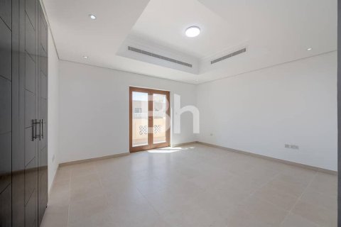 Вилла с 5 спальнями в Al Furjan, ОАЭ №87221 13