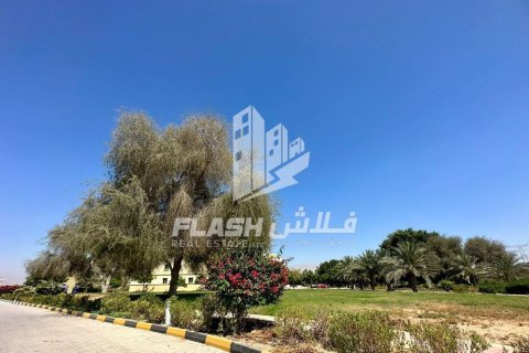 Apartment de 2 dormitorios en Yasmin Village, UAE No. 172084 12