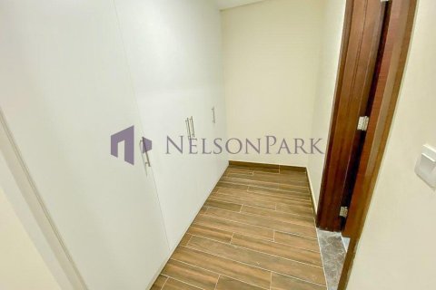 2 bedrooms Apartment in Lusail, Qatar No. 57772 8
