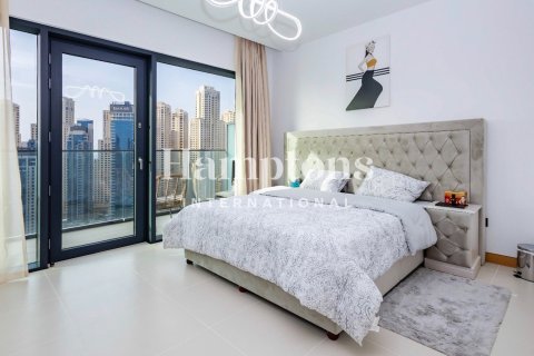 Appartement de 3 chambres à The Address Dubai Marina, UAE No. 154529