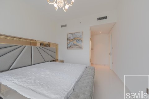 Квартира с 2 спальнями в EMAAR Beachfront, ОАЭ №136507 22