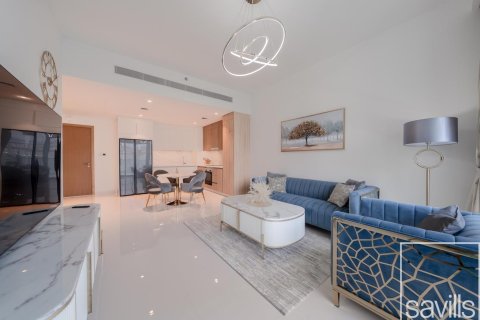 Квартира с 2 спальнями в EMAAR Beachfront, ОАЭ №136507 4