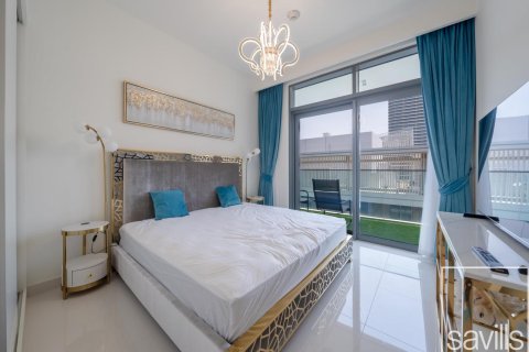Квартира с 2 спальнями в EMAAR Beachfront, ОАЭ №136507 25