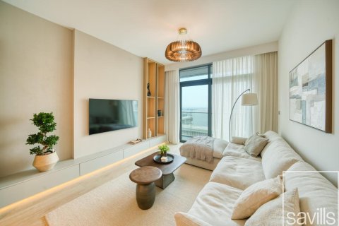 Квартира с 1 спальней в EMAAR Beachfront, ОАЭ №136506 4