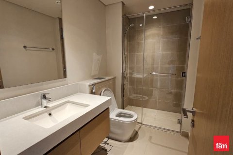 Apartment de 3 dormitorios en Dubai, UAE No. 166592 8