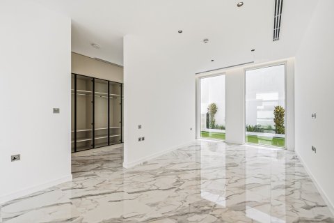 4 bedrooms Villa in Dubai, UAE No. 199700 22