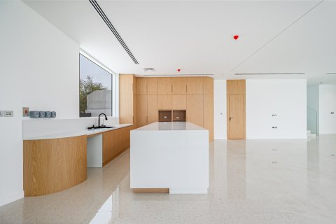4 bedrooms Villa in Dubai, UAE No. 199700 24
