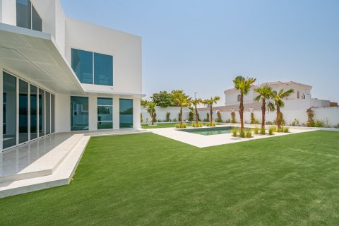 4 bedrooms Villa in Dubai, UAE No. 199700 30