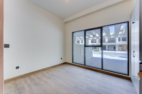 Таунхаус с 4 спальнями в Damac Lagoons, ОАЭ №199703 12