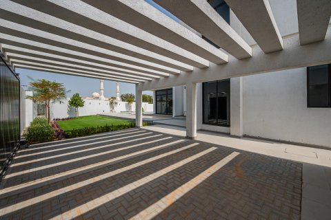 5 bedrooms Villa in Dubai, UAE No. 199701 30