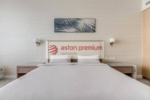 Studio Apartment in The Palm Tower, UAE No. 198966 8