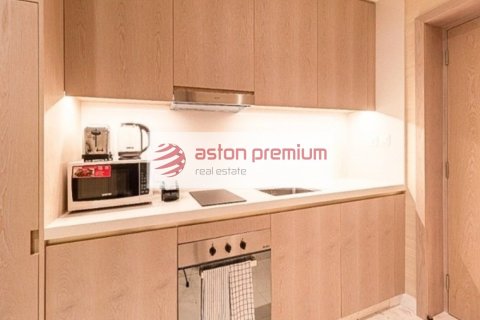 Studio Apartment in The Palm Tower, UAE No. 198971 17