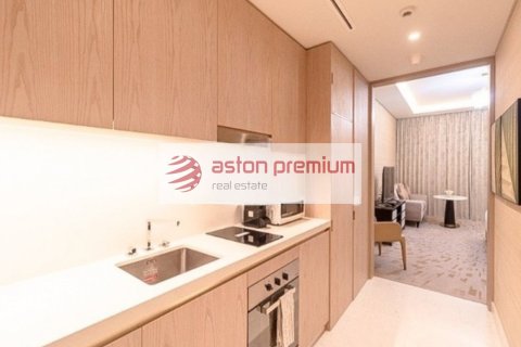 Studio Apartment in The Palm Tower, UAE No. 198971 18