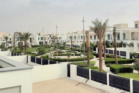 Вилла с 4 спальнями в Arabian Ranches 3, ОАЭ №146387 4