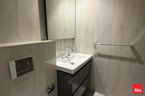 2 bedrooms Apartment in Business Bay, UAE No. 142759 17