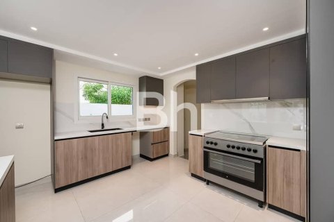 Villa de 5 chambres  No. 114282 10